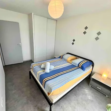 Appart' Lumineux/terrasse/piscine/proche Centre شقة